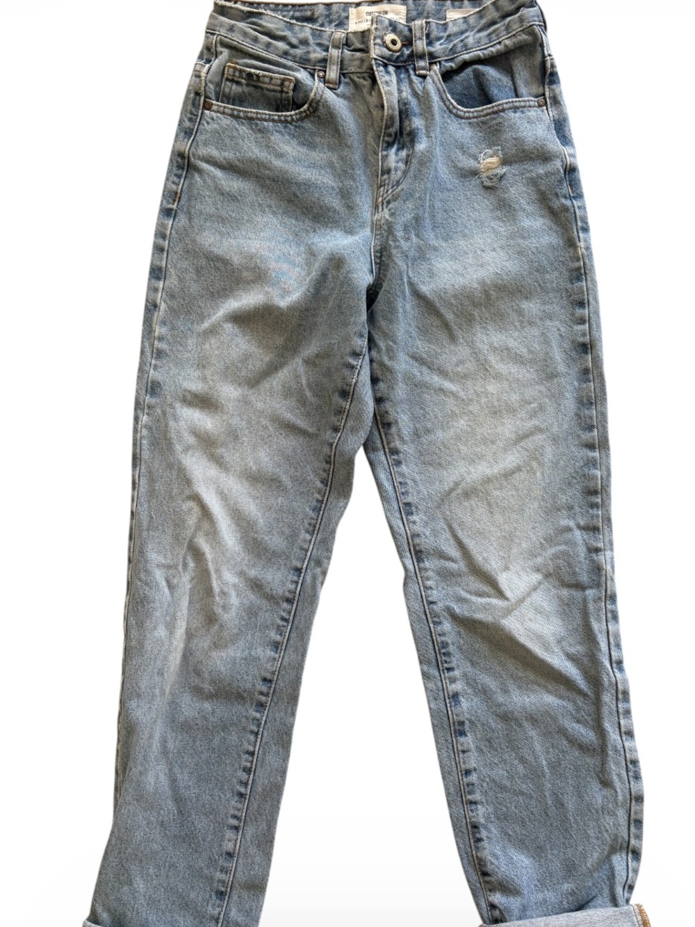 Cotton-on Mom Jean Light Denim wash high-waisted straight leg ankle jean size 2
